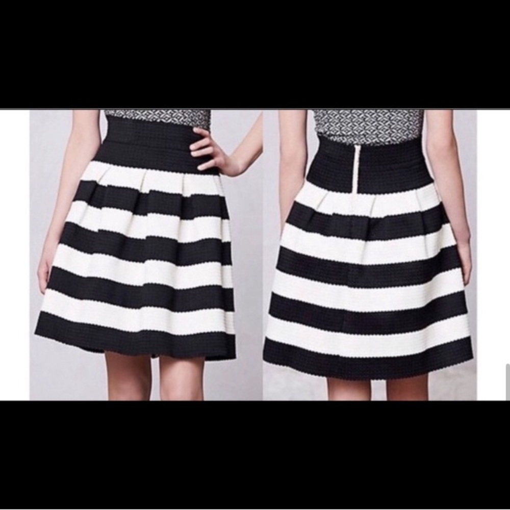 Pleated Heavy Bodycon Fabric Black and White Stripe High Waisted Midi Skirt XS/S
